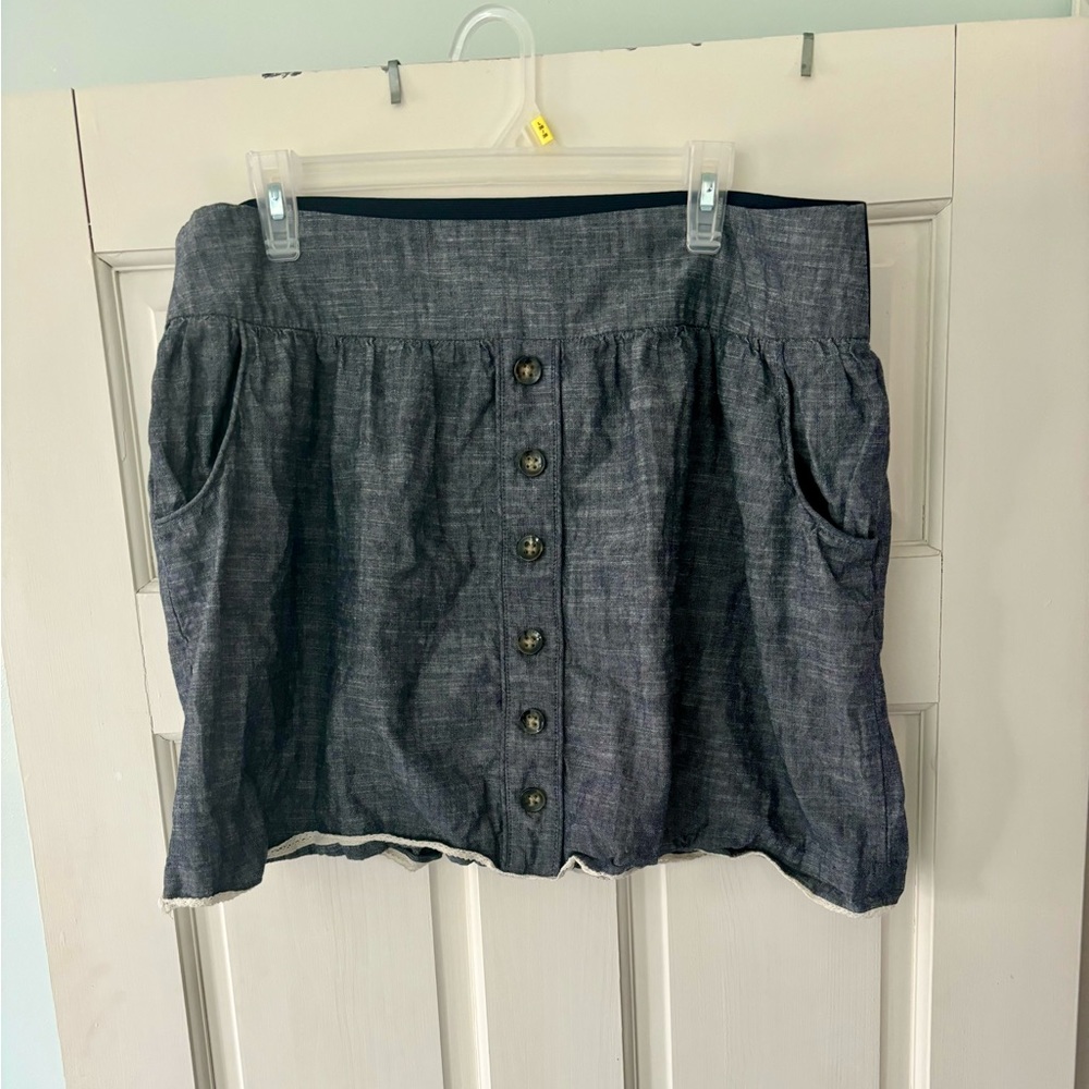 Maurice’s Chambray Skirt Lace Hem Button Up XL